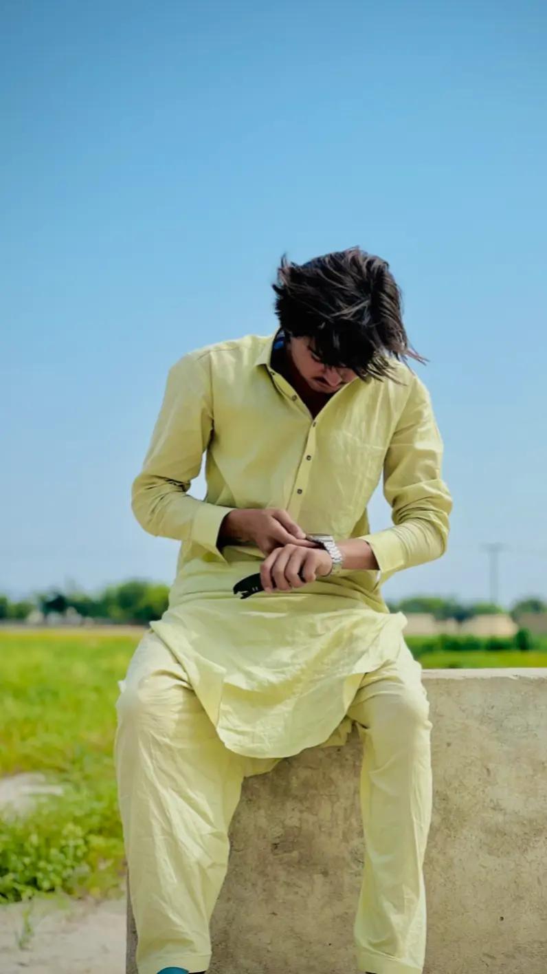 @AFAQ_KHAN>>🦅