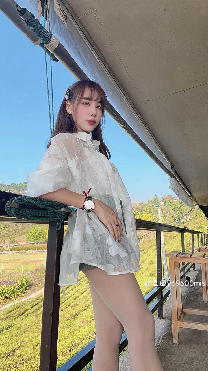 @晓芳 🫦ฟัง