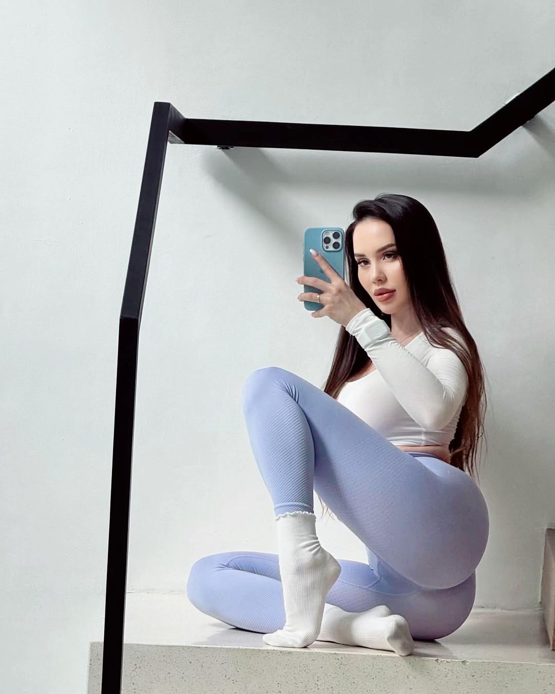 @Olivia