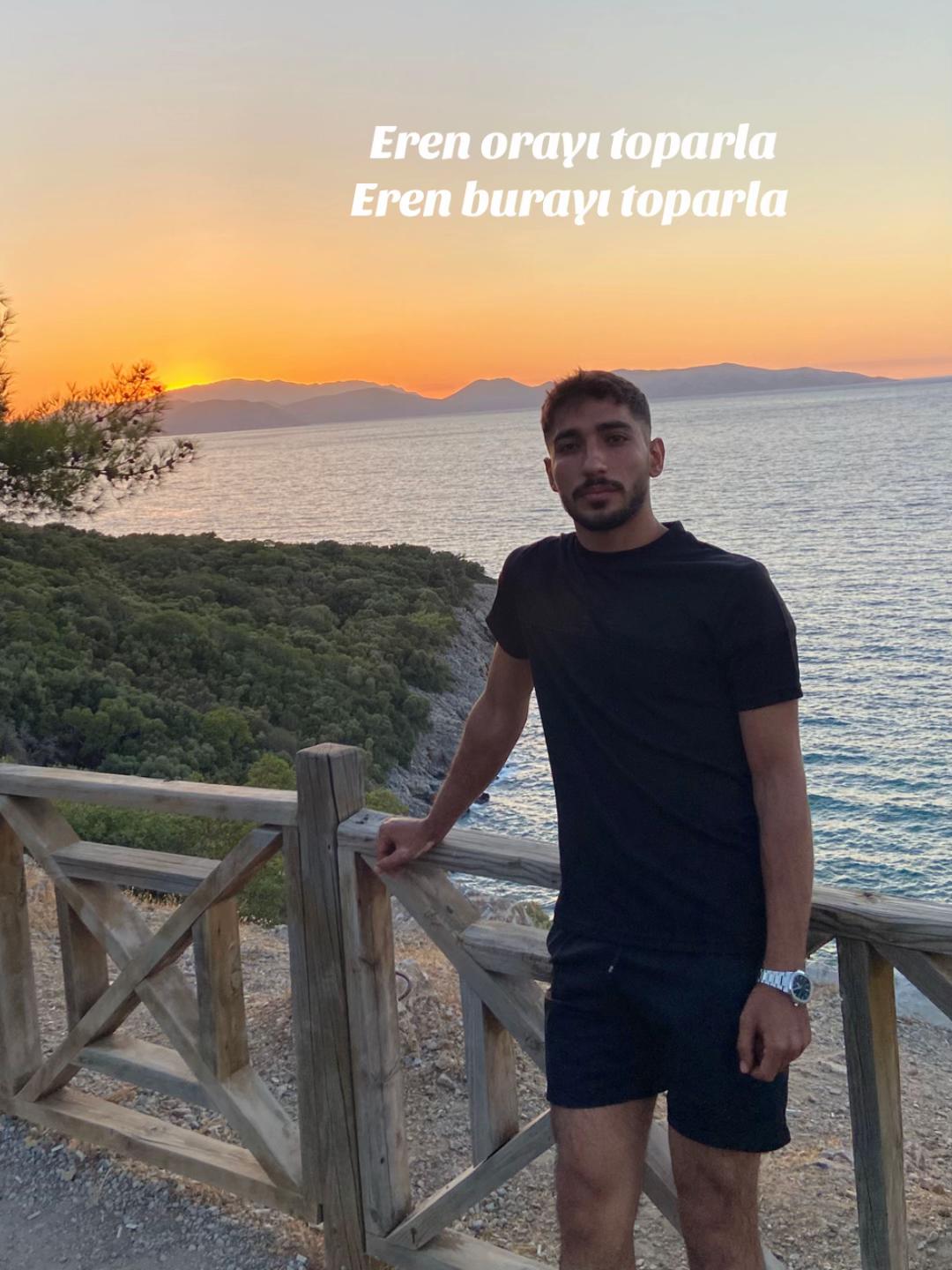 @Eren 🍂