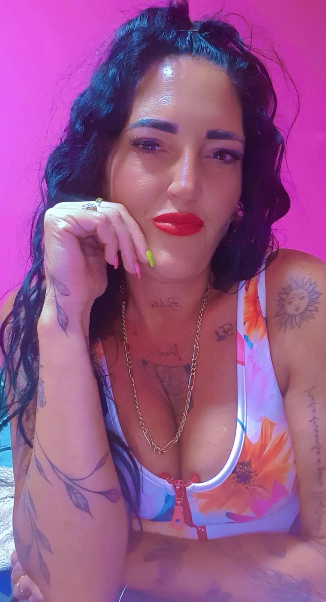 @ana cabello
