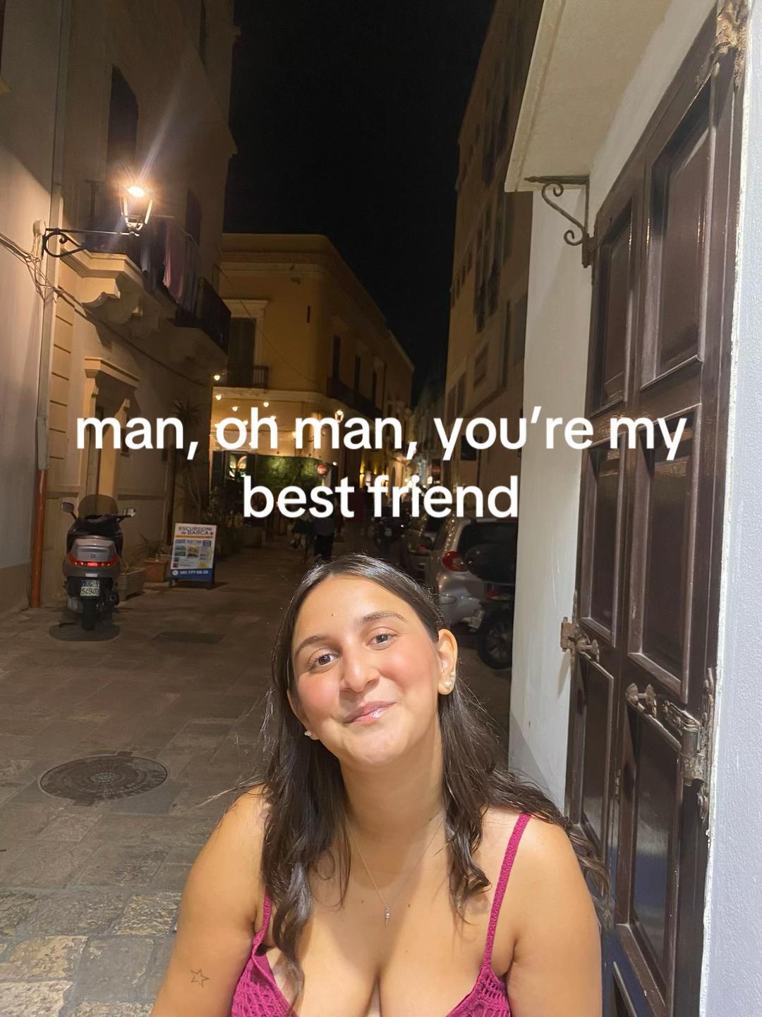 @Elisa