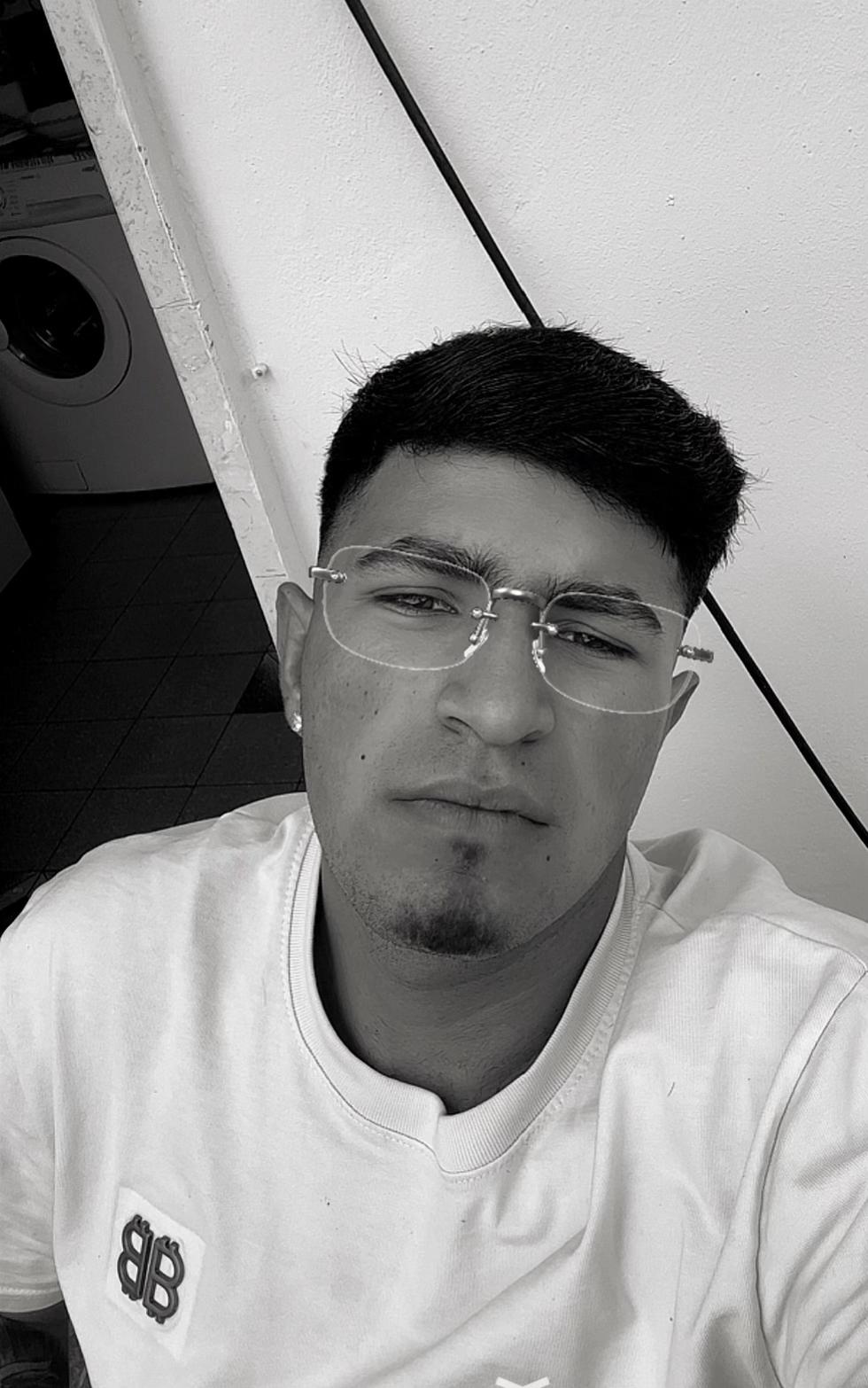 @Cox.minnn