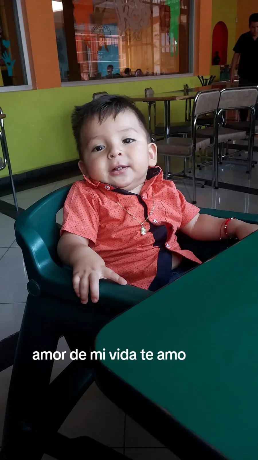 @yarelirebollar