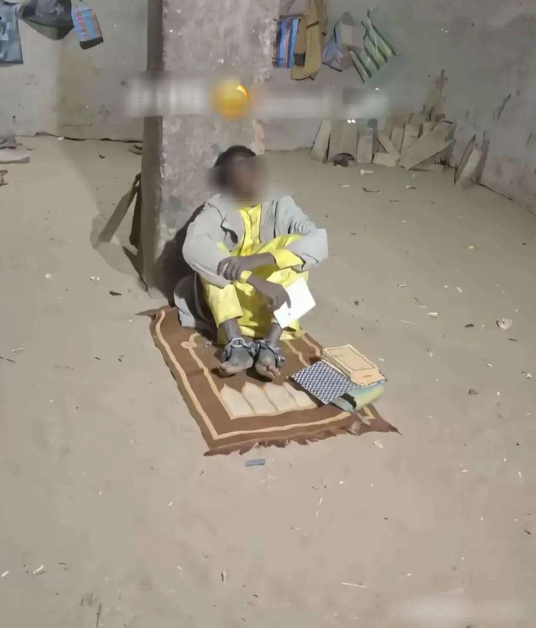 @عباس