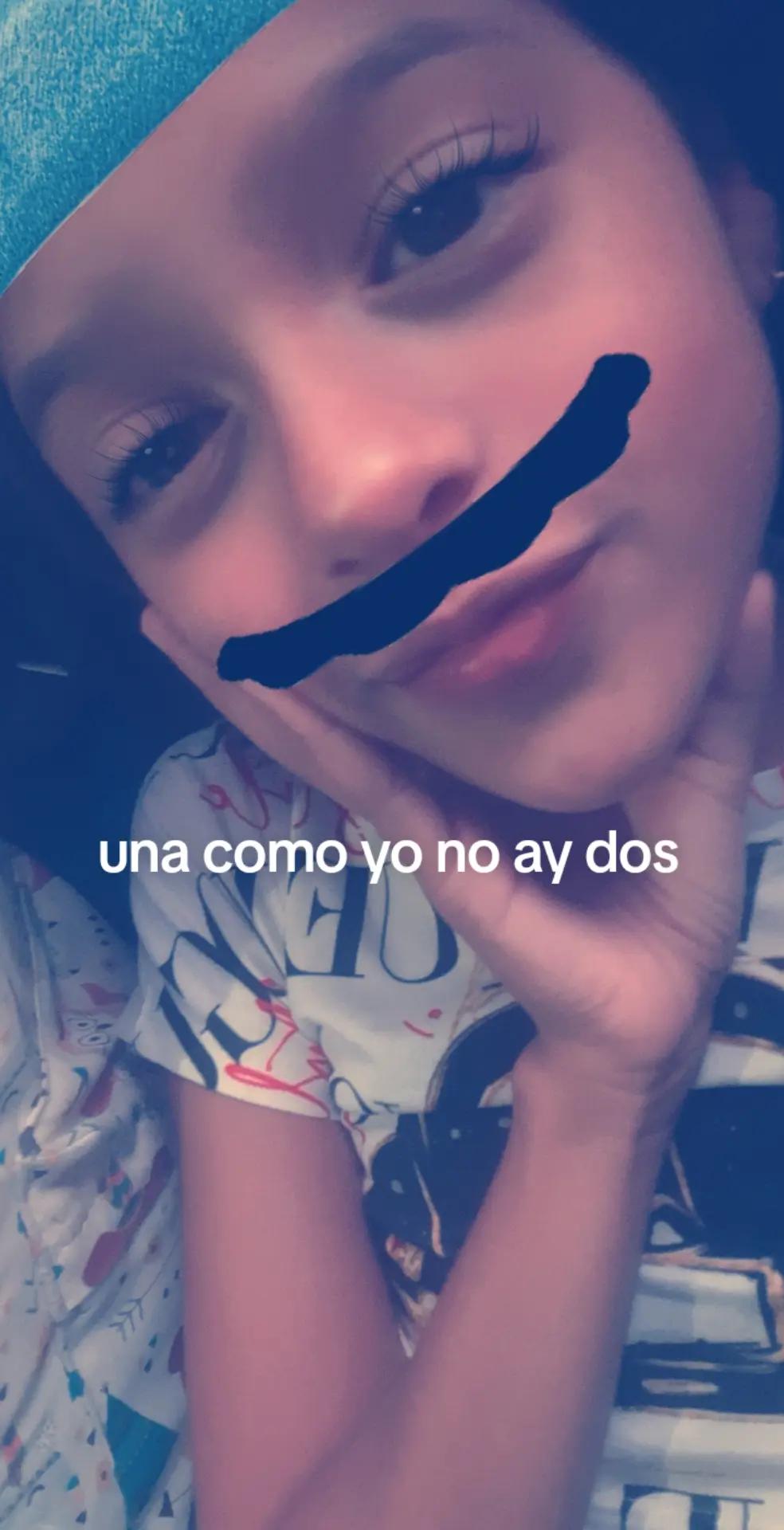 @nikol trochez