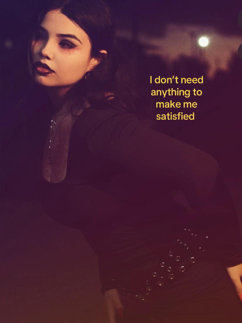 @vee ☥