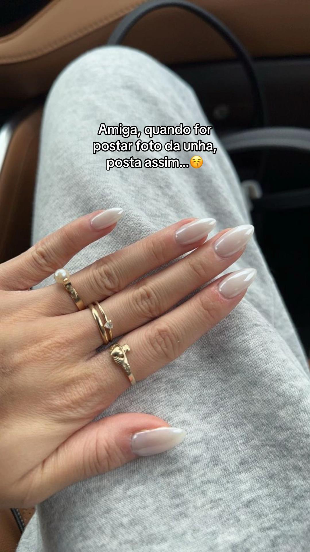 @Lara
