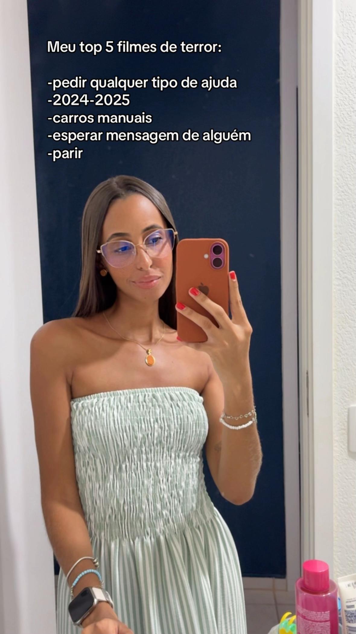 @larissaa8330