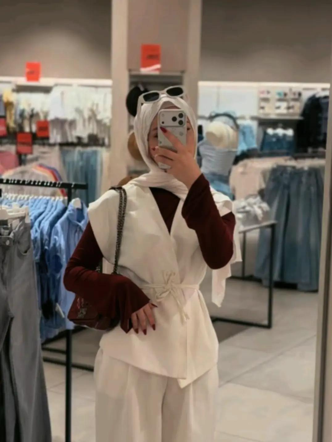 @آ۾ ريـ⃪ـ⃪𔘓ـ⃪لامـ⃪ــم🦌𔘓: