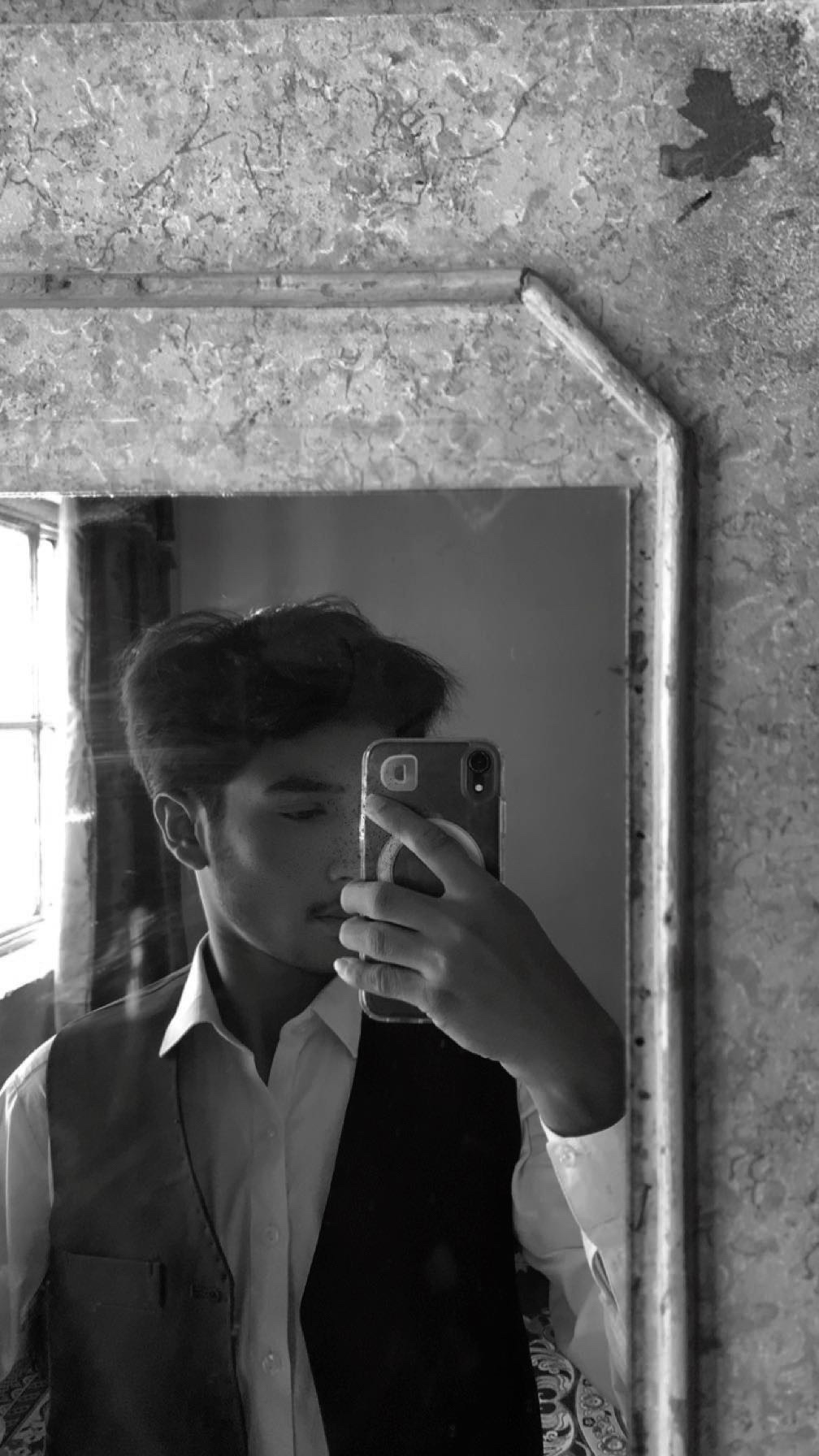 @𝐀𝐘𝐀𝐙 𝐊𝐚𝐥𝐰𝐚𝐫 ✪