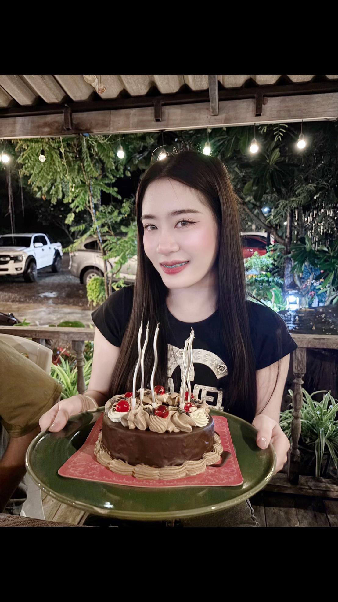 @น้องบีส🦦