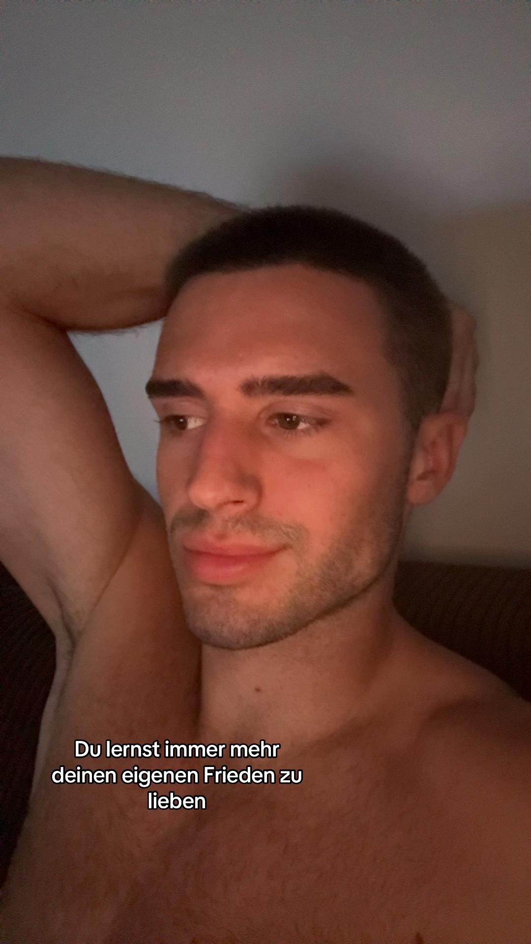 @Sa&scaron;a