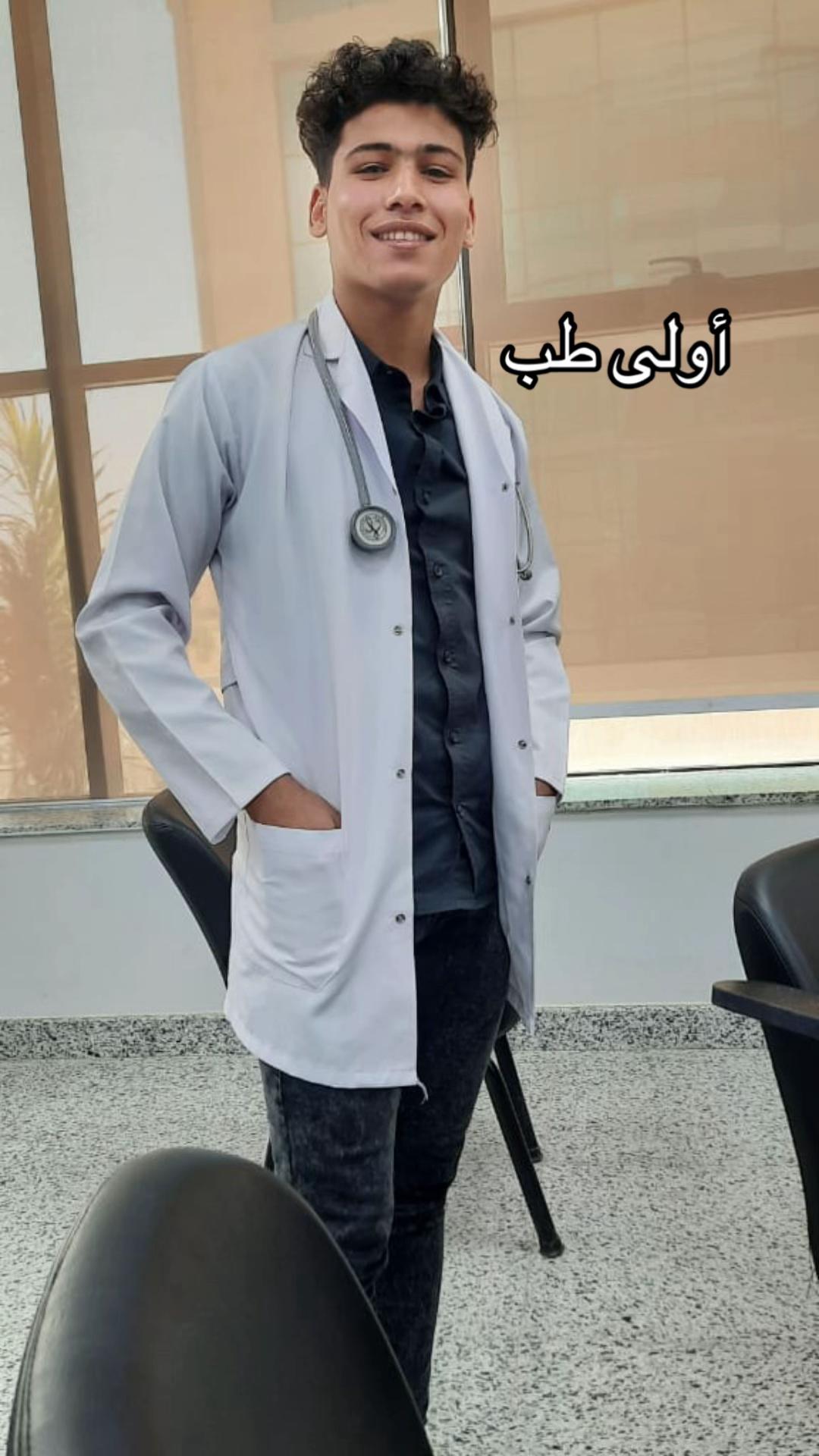 @مؤمن أبو الهول