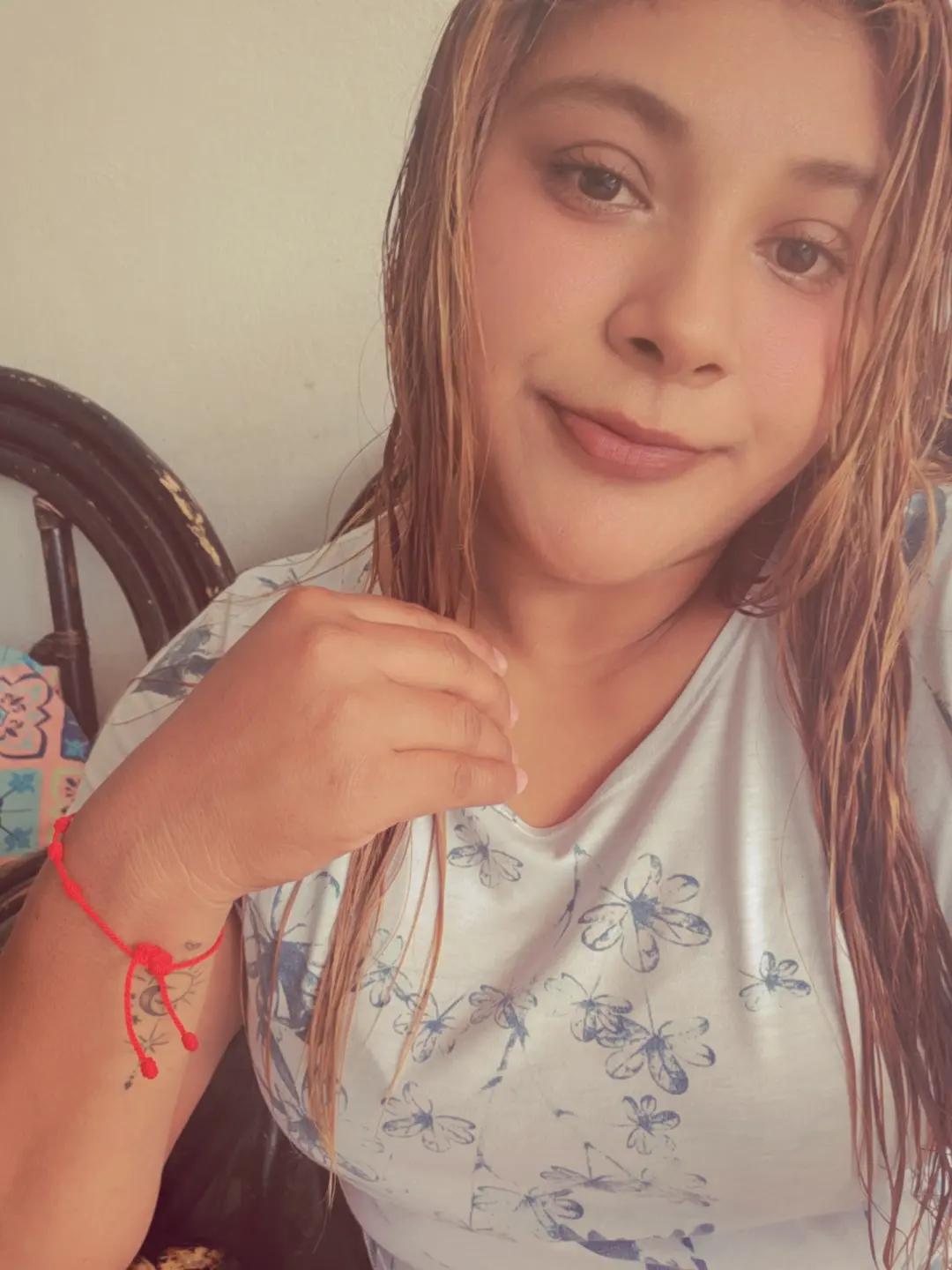 @EvelynHernandez.07/10/00💞🍃🌼