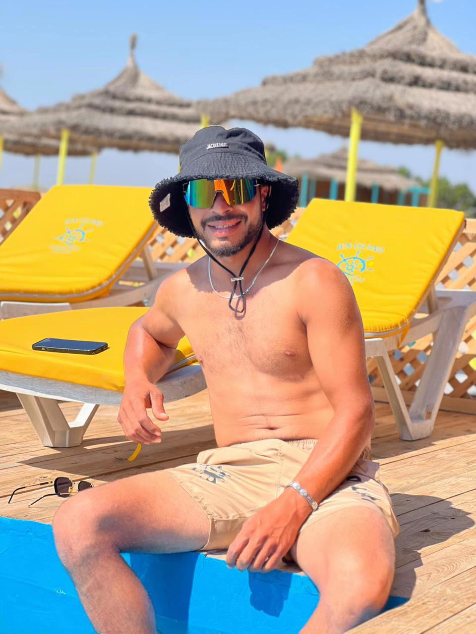 @Nader Hlaila