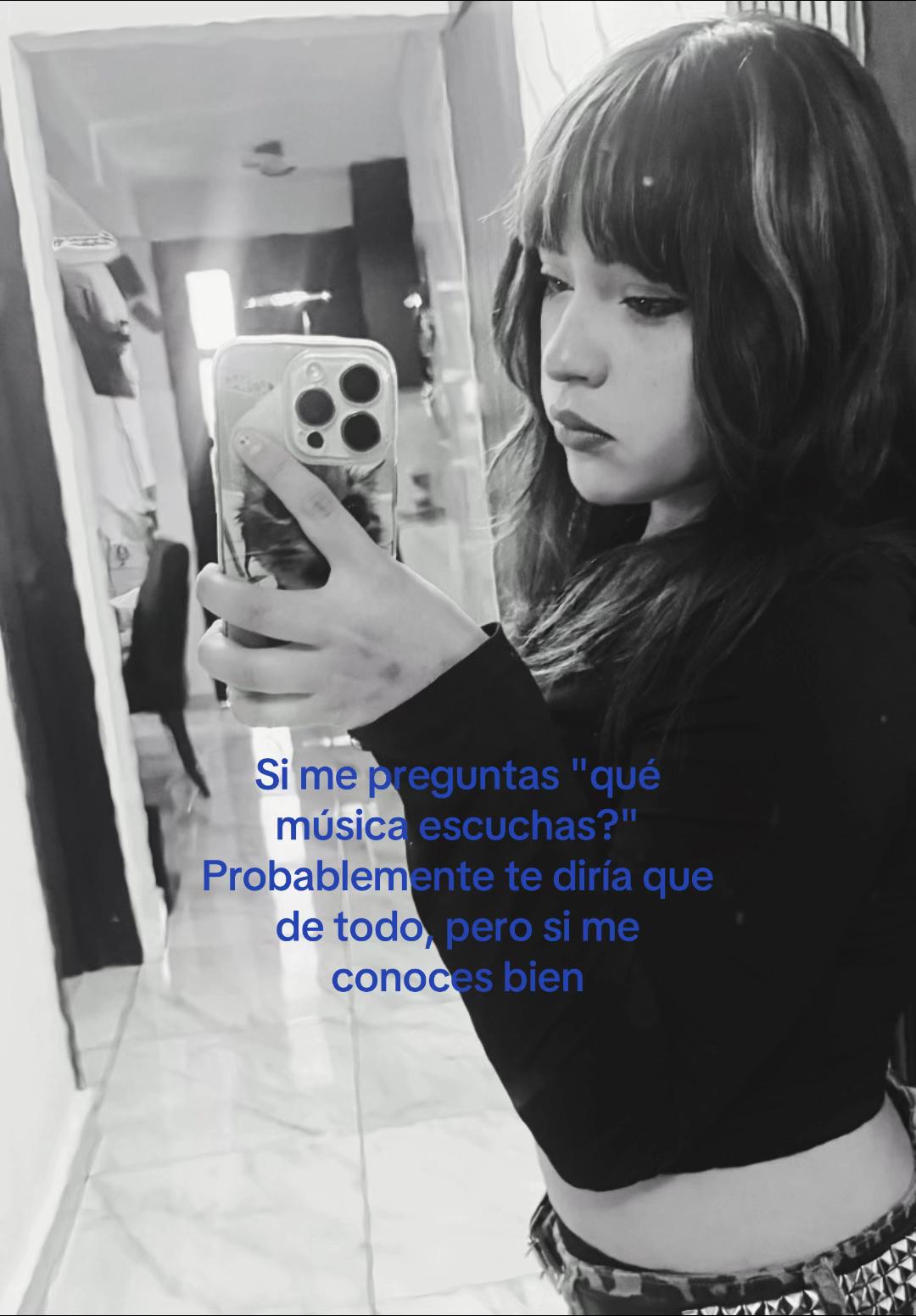 @𝐘