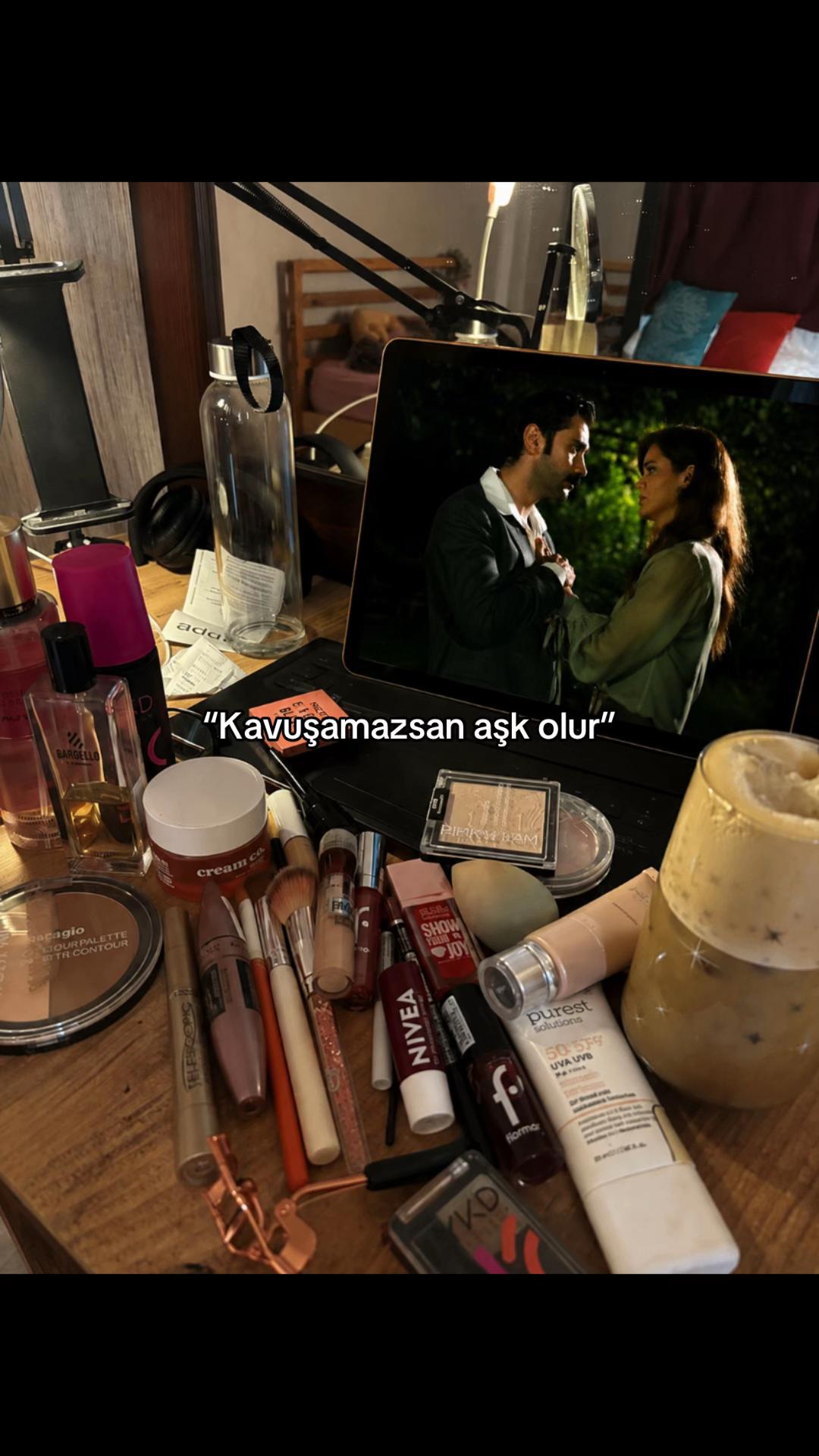 @𝐑𝐞𝐲𝐡𝐚𝐧 𝐈̇𝐋