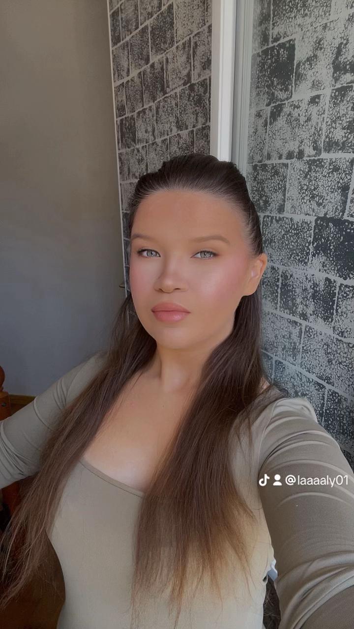 @laaaaly01