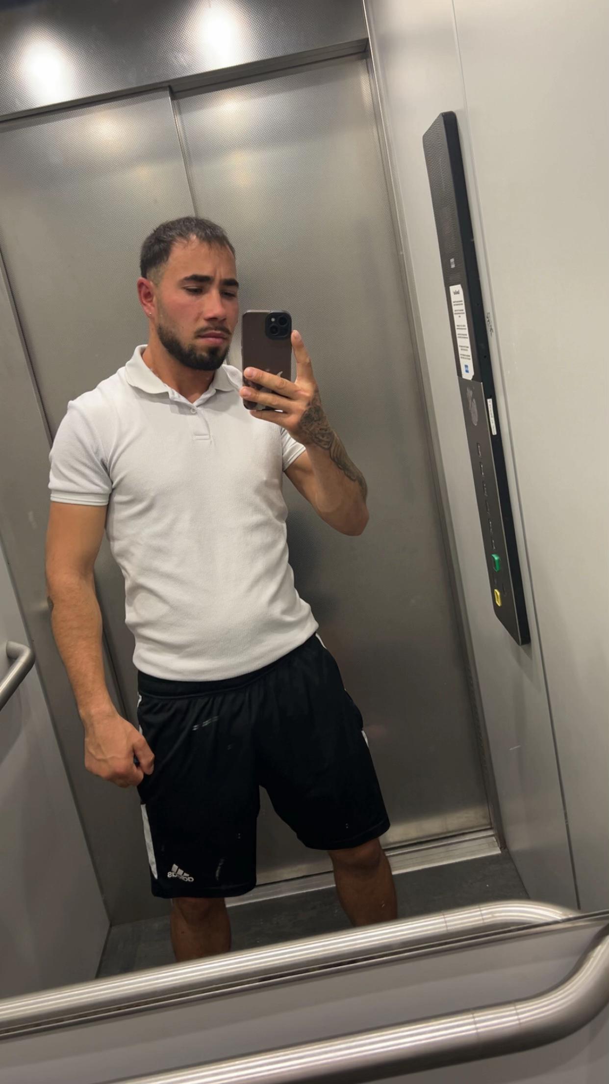 @👑Ionut Rotaru⚔️😘❤️💪⚔️🇫🇮