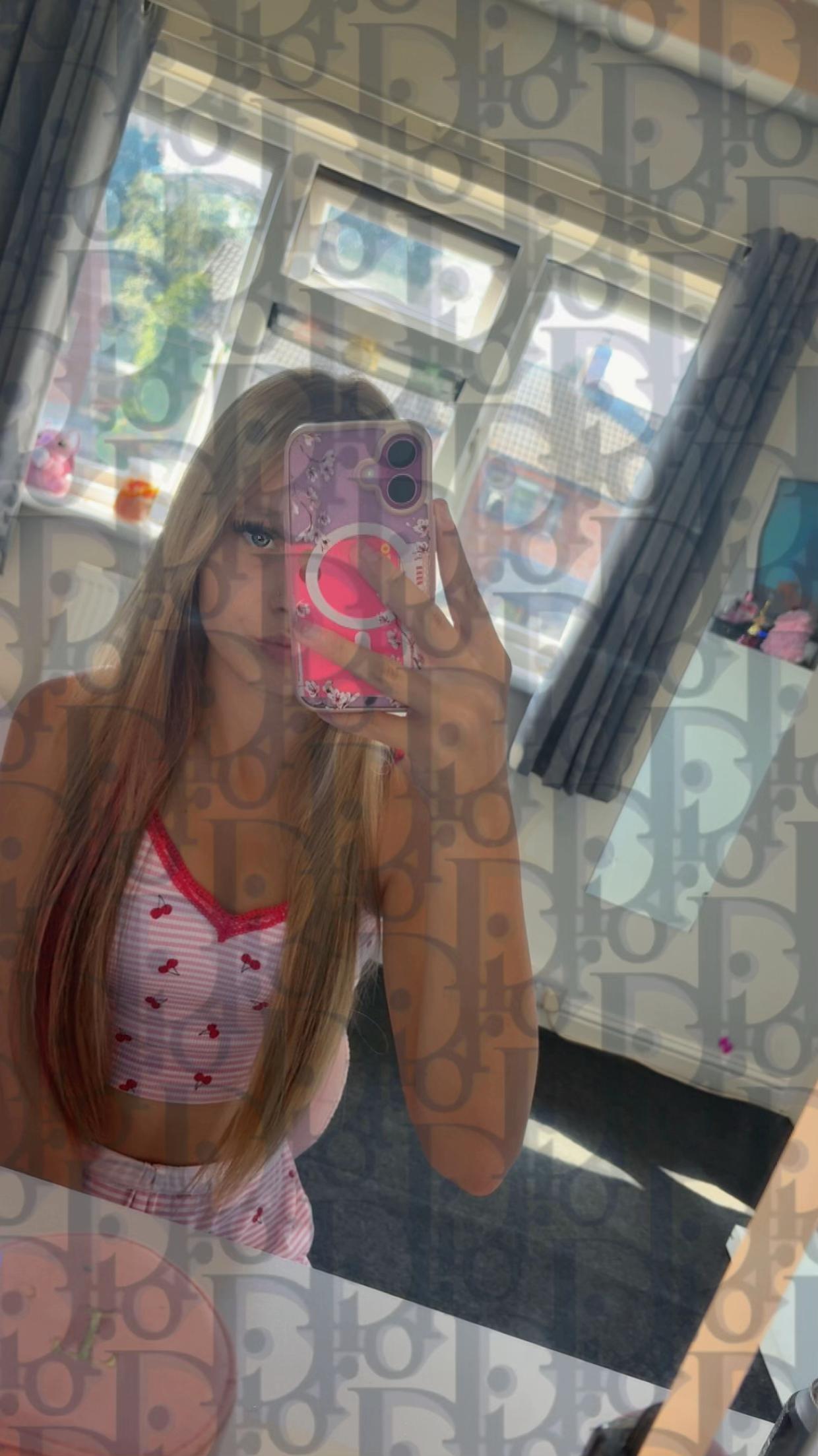 @𝒯ℴ𝓃🤍