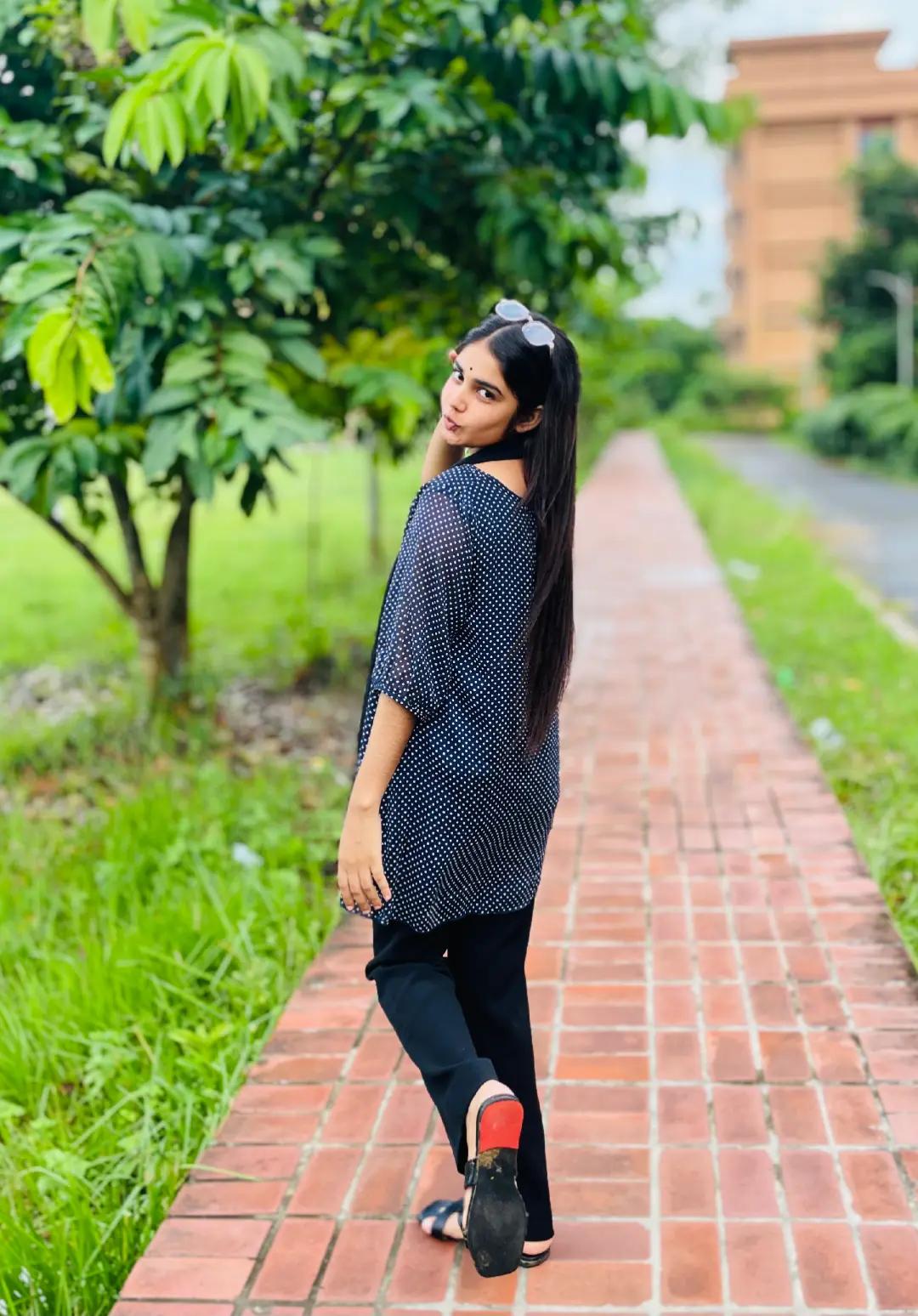 @SINIK🌸
