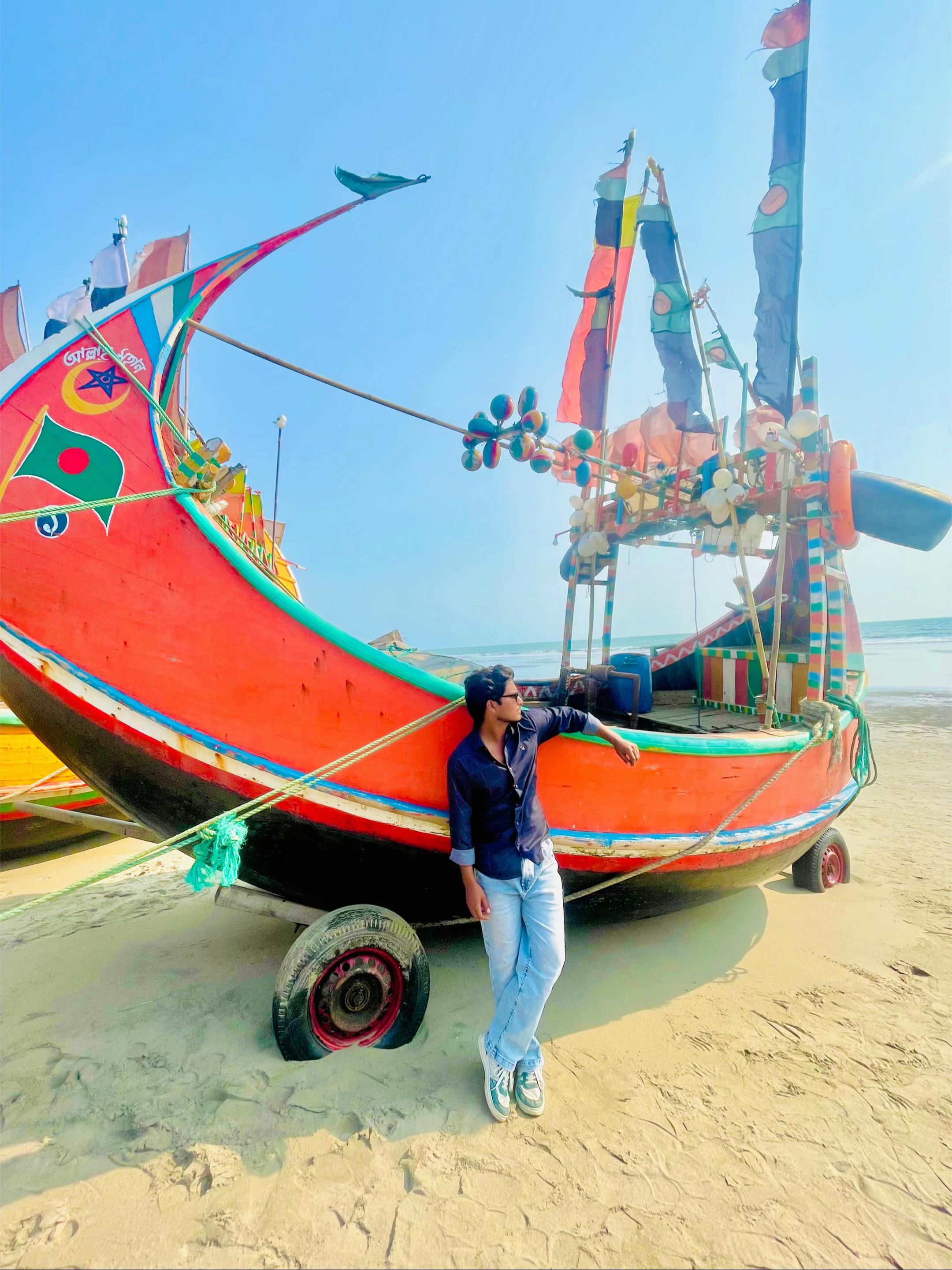 @জামাই_সাহেব 👀 