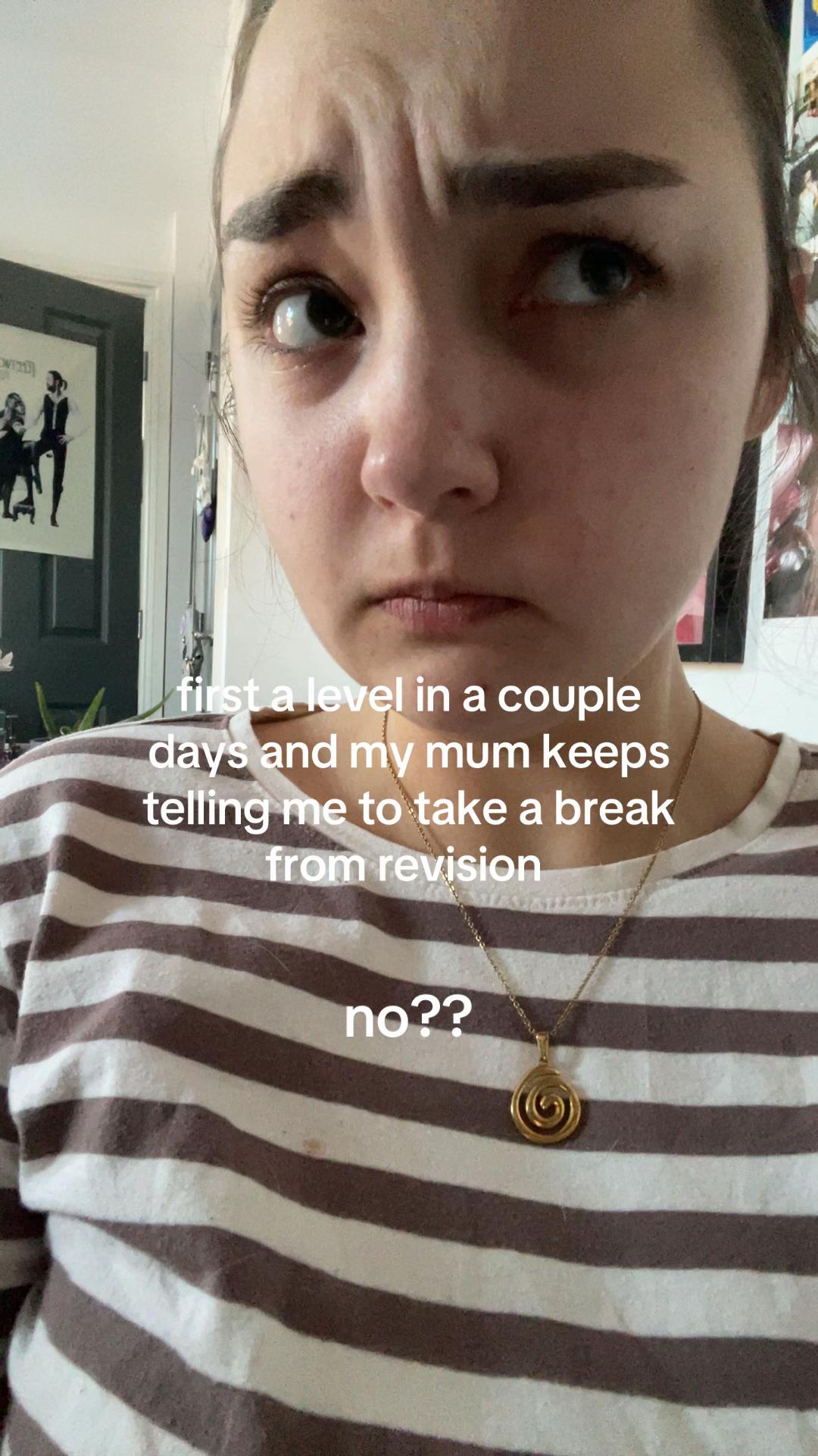 @ella⋆˚꩜。