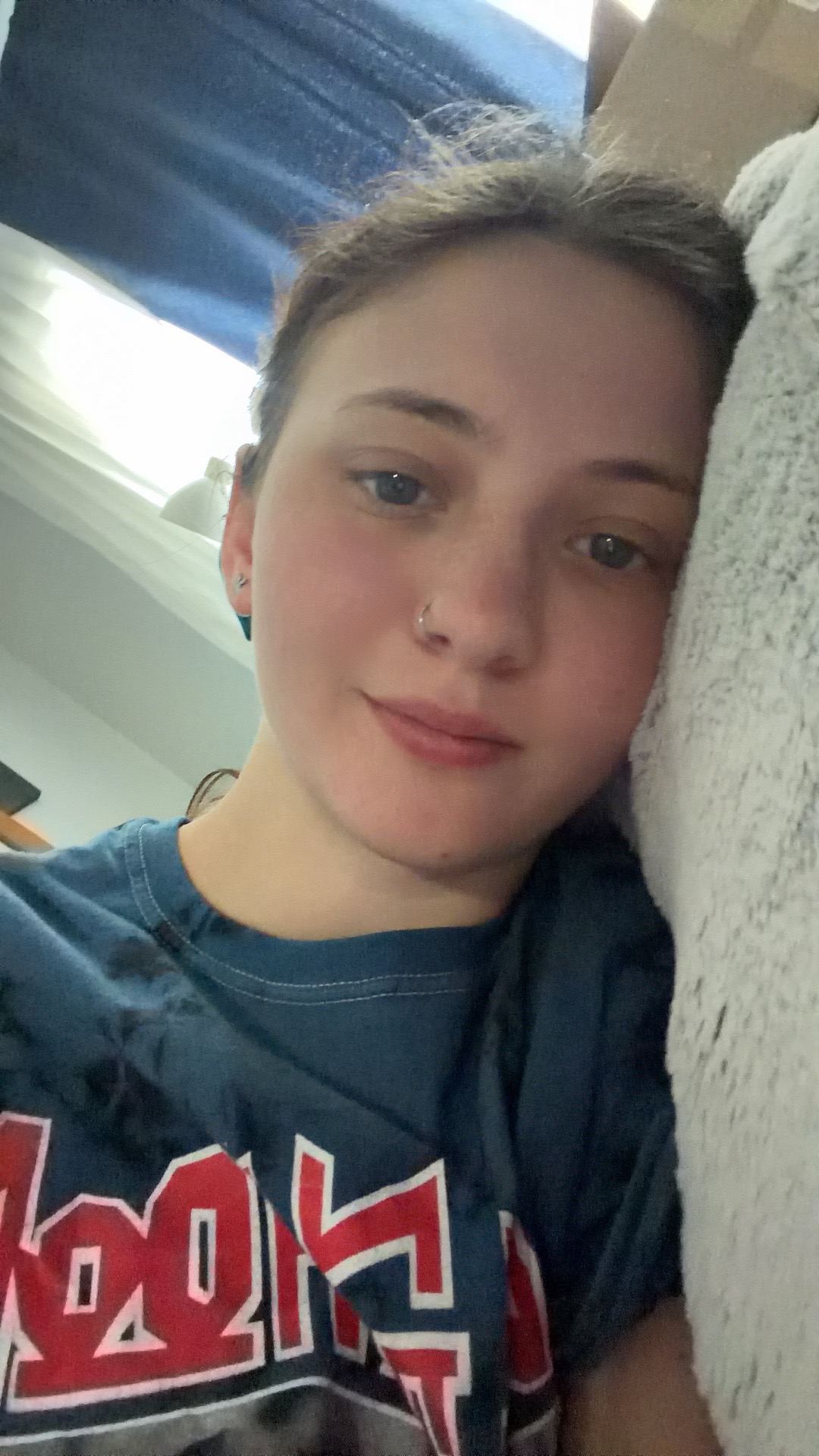 @roses_r_blue