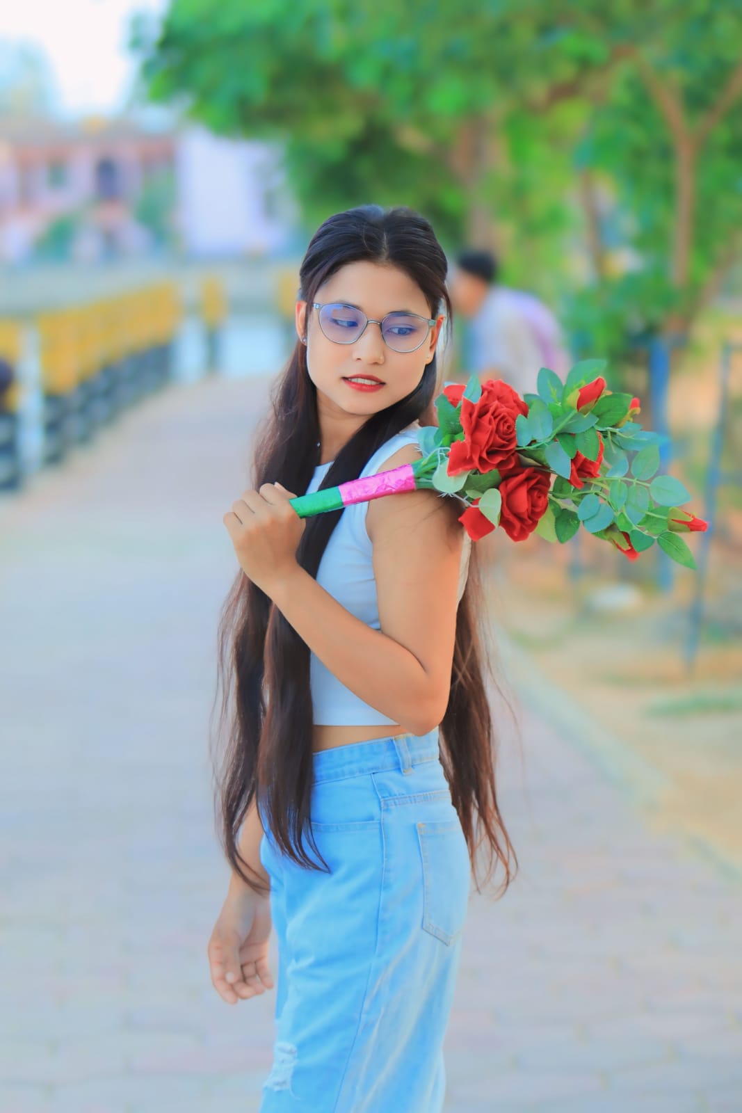 @MaNnU 🕊️🕉️