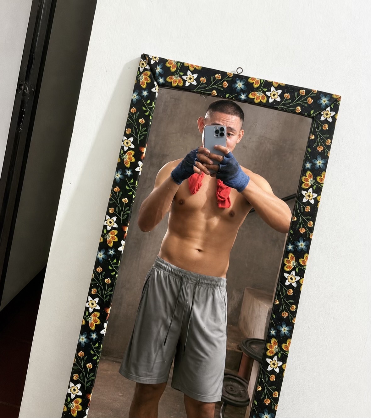 @KaMino Ybanez Reyes