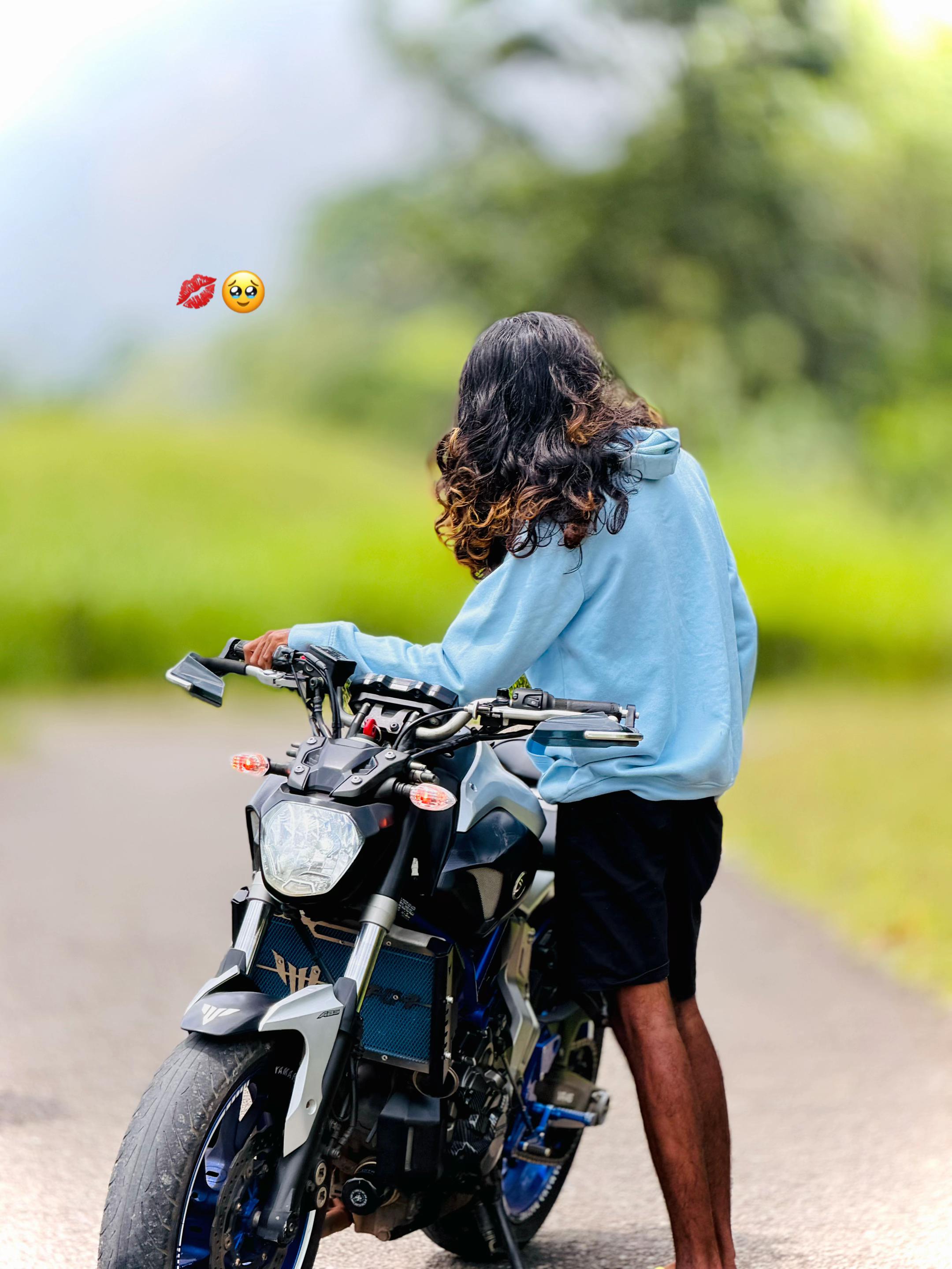 @Mr.කාලී 💀🤍