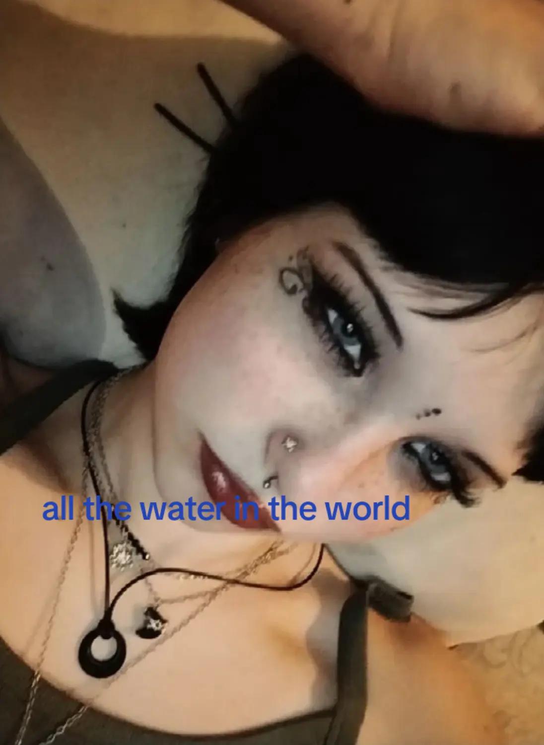 @🩶&bull; 𝓹𝓪𝓲𝓰𝓮𝔂𝔂 &bull;🪽