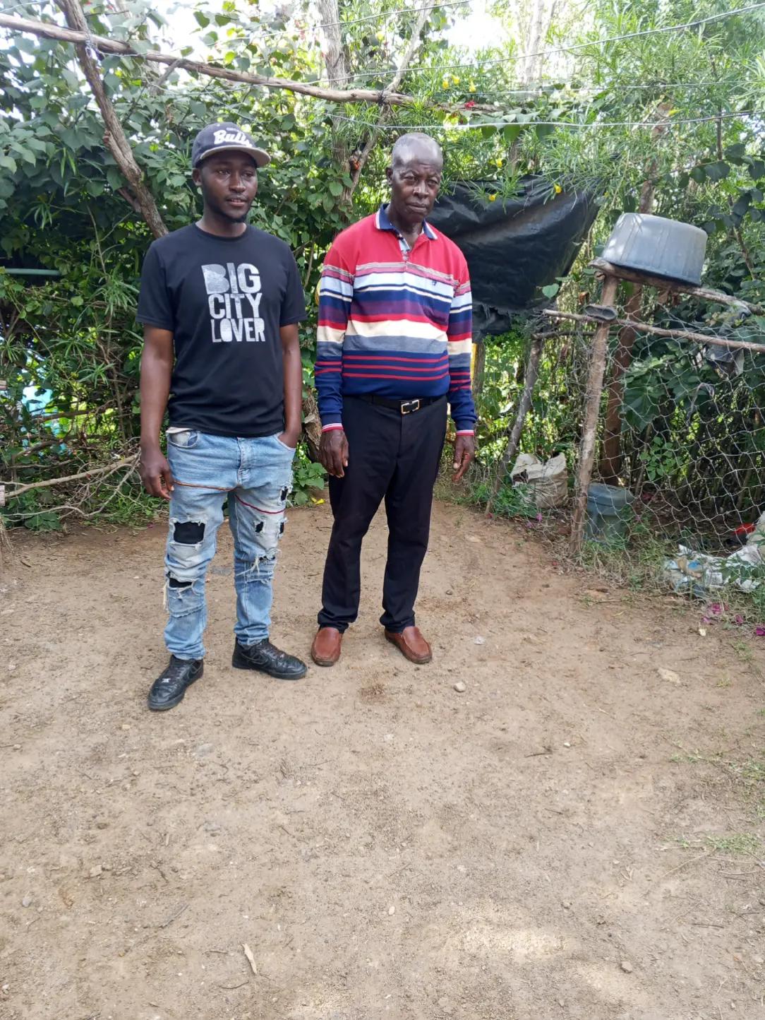 @WAWERU SIMON