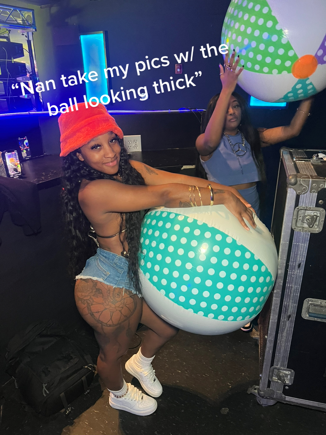 @Desiedess