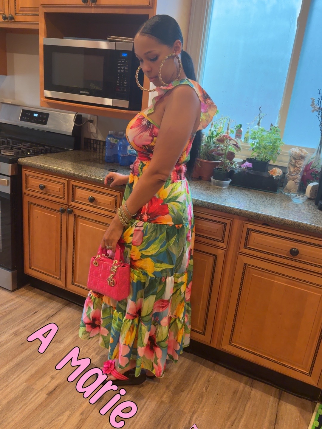 @Pink_Bombshell