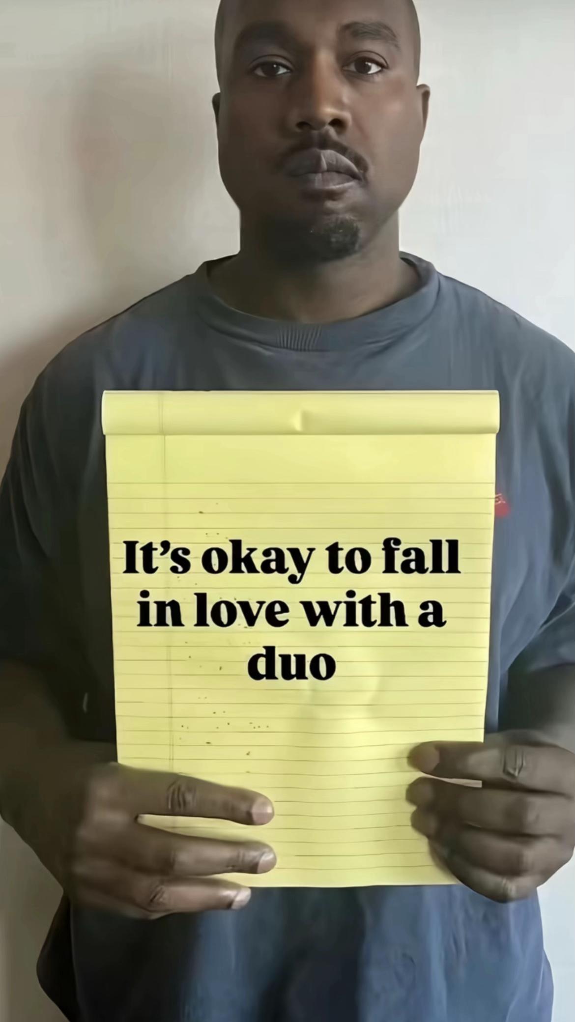 @©️
