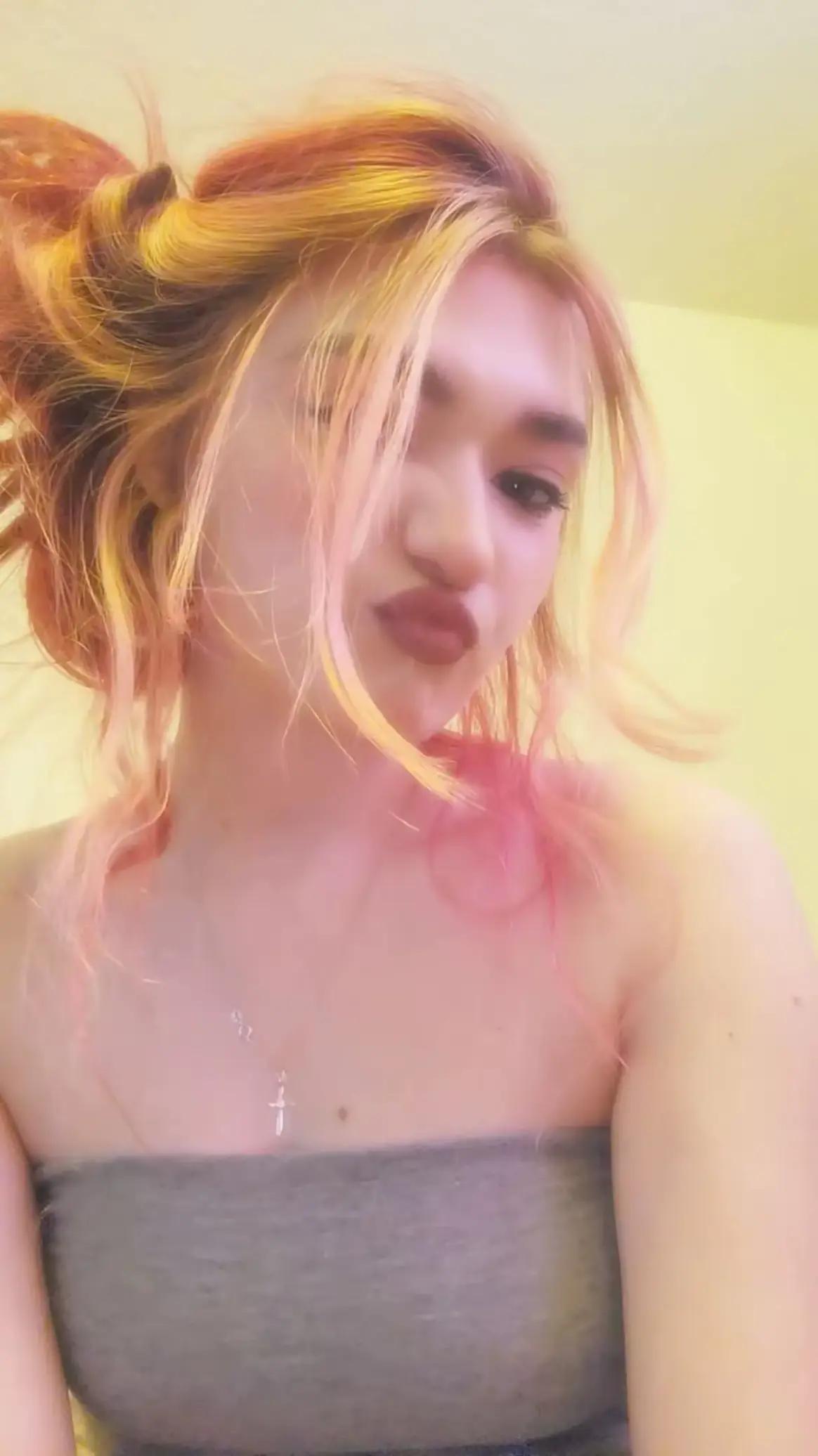 @peytonburelle ✌️🤭