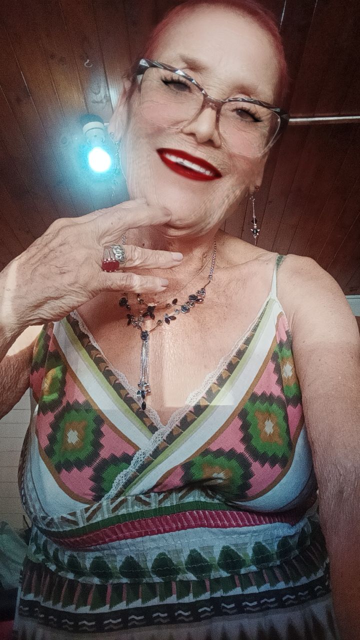 @Ana Alvarado2788