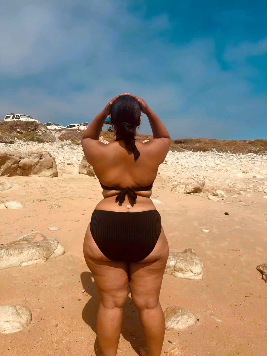 @hayla.xo.