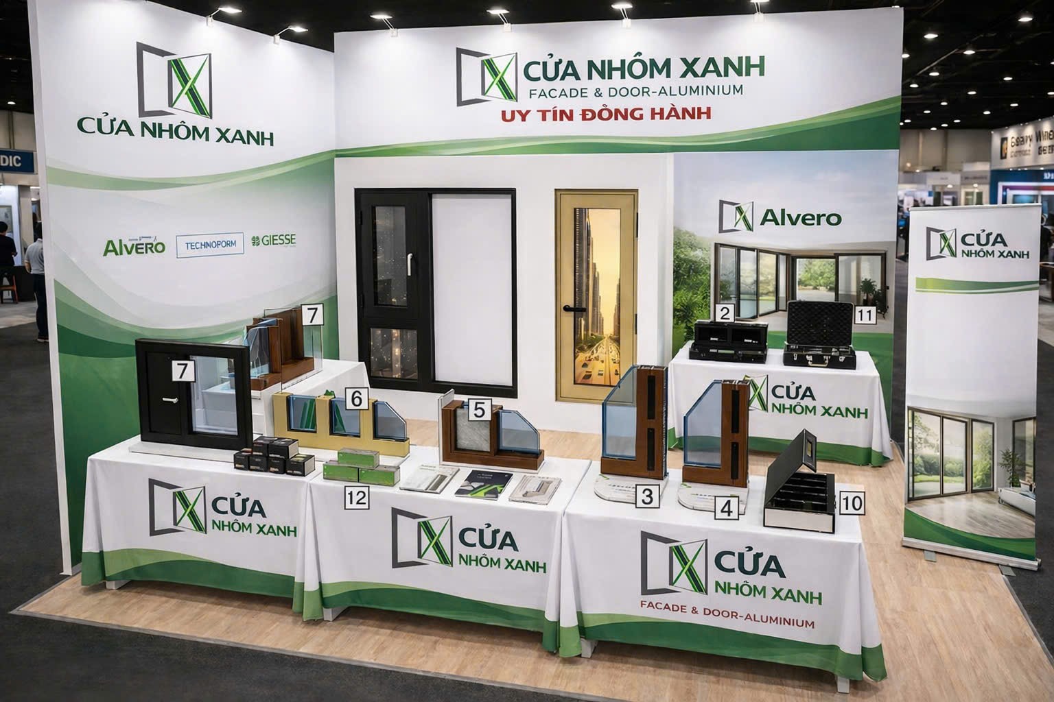 @Cty Cửa Nh&ocirc;m Xanh
