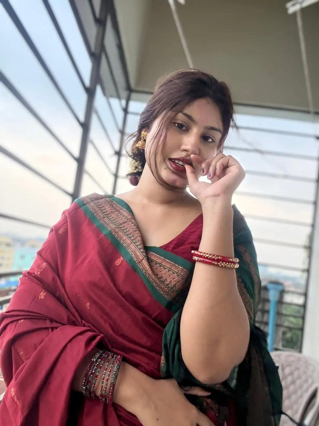 @🦋মায়াবতী🦋