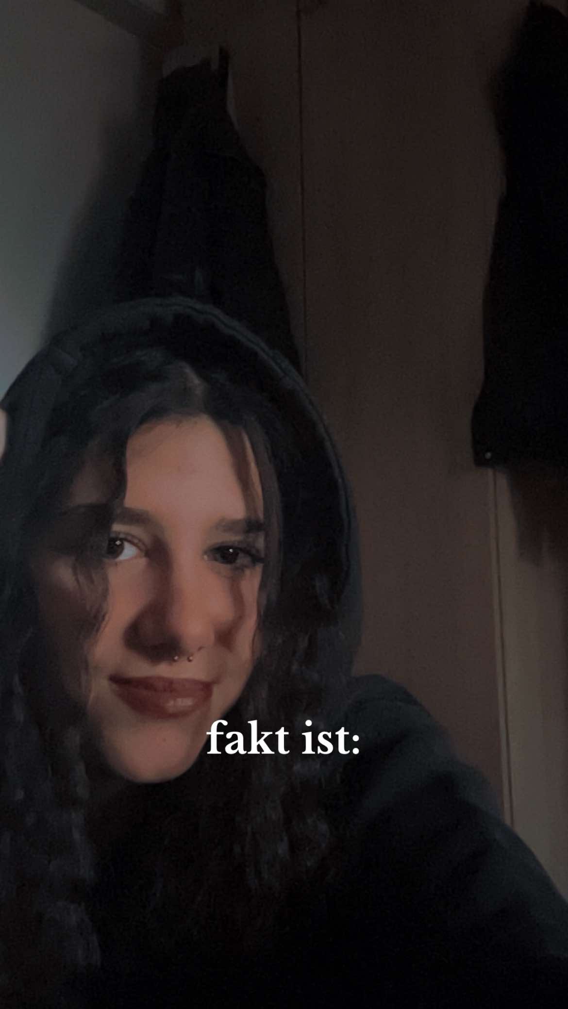 @<3