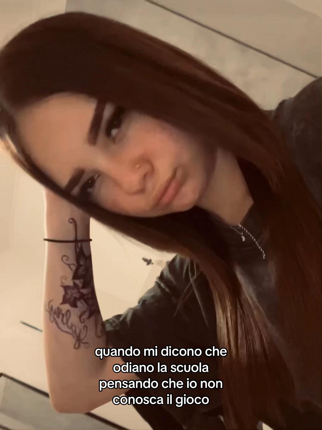 @𝓖𝓪𝓫𝓻𝔂💋