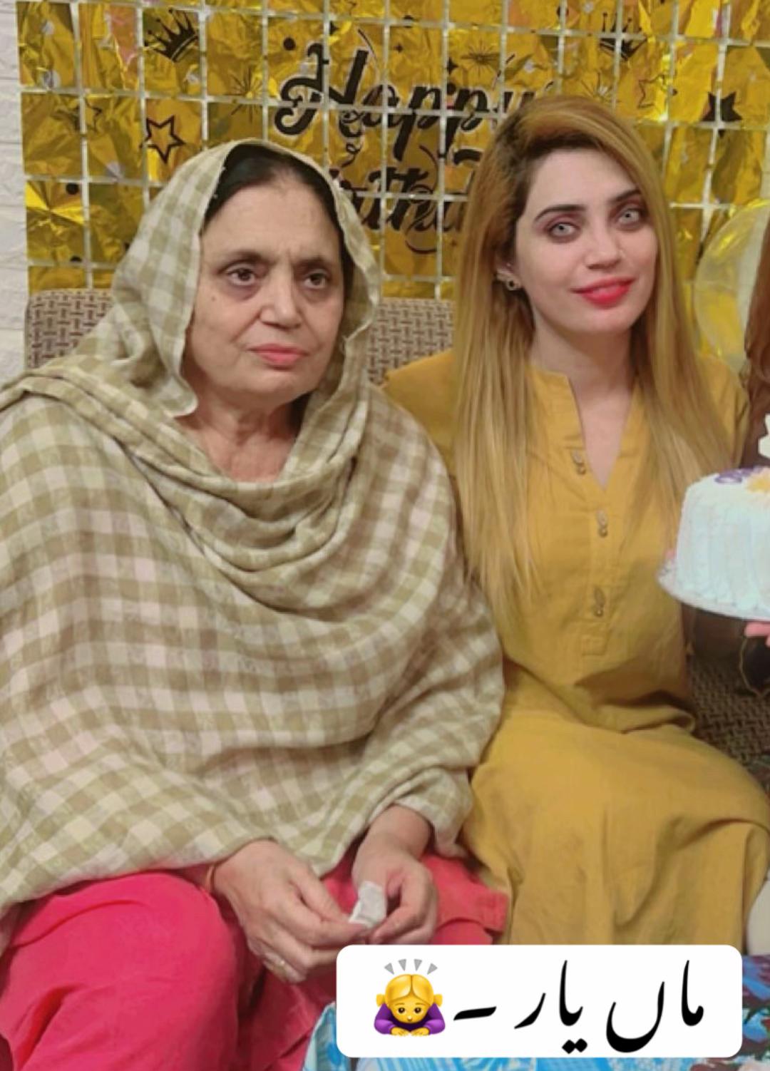 @ایڈووکیٹ  مارایا
