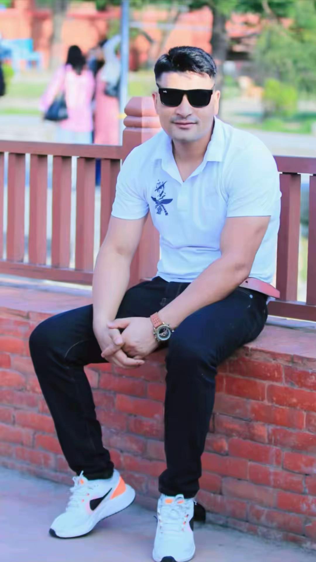 @mr Dipak Basnet.🦅