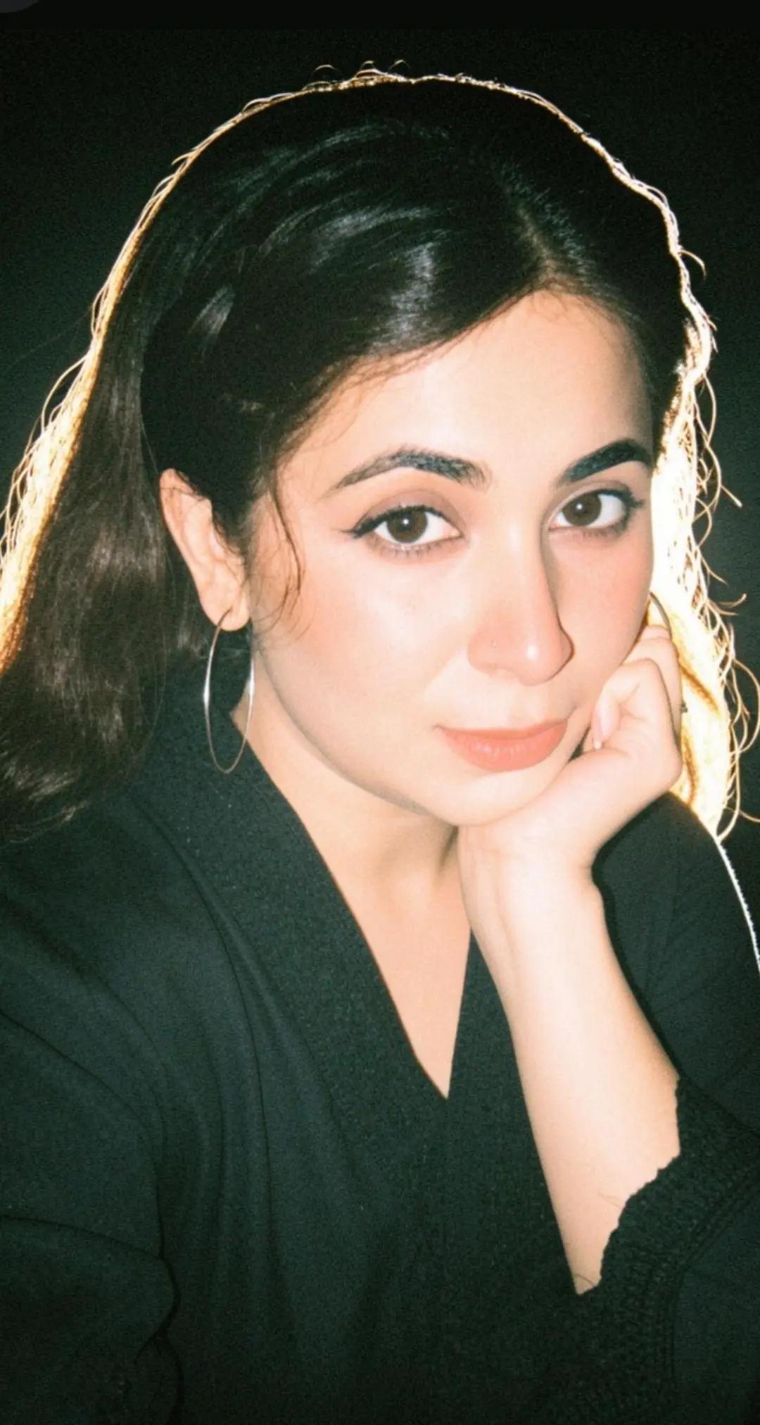 @Sana Asghar