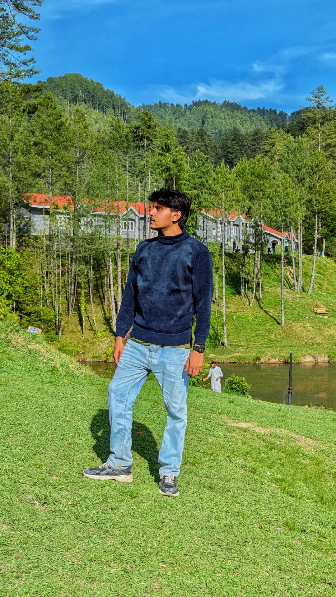 @🍁ÂLîqureshi14🏴⚔️🎸