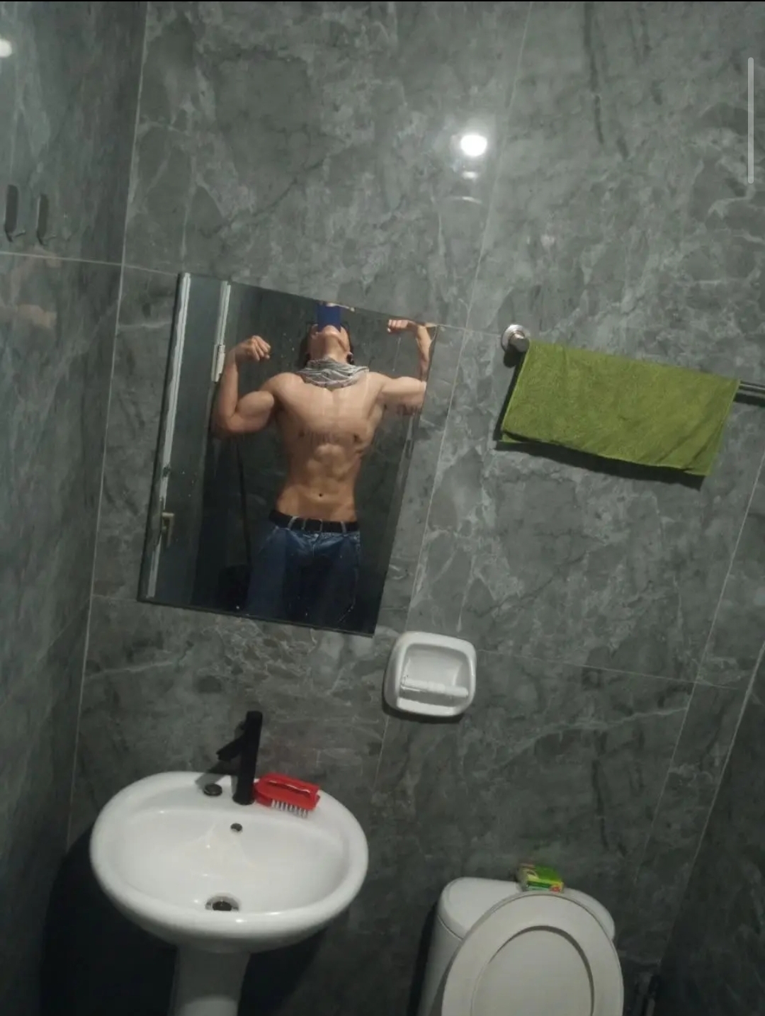 @zxyn