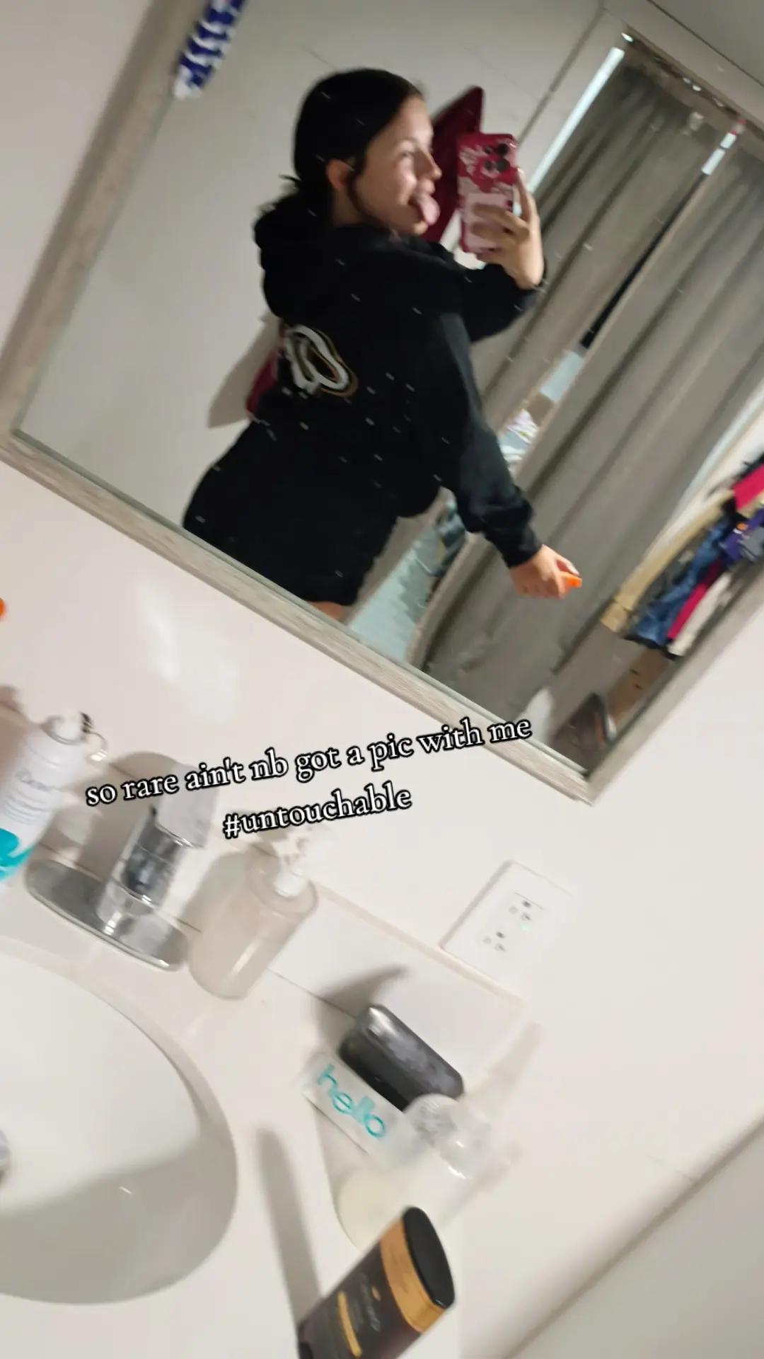 @LAYILA 💋